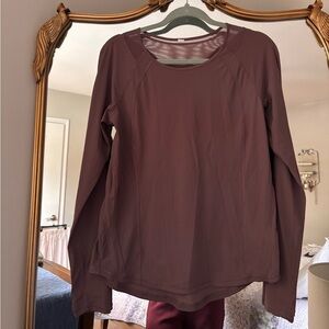 Lululemon Women’s Sculpt Long Sleeve Performance Top - Mauve, Size M.
